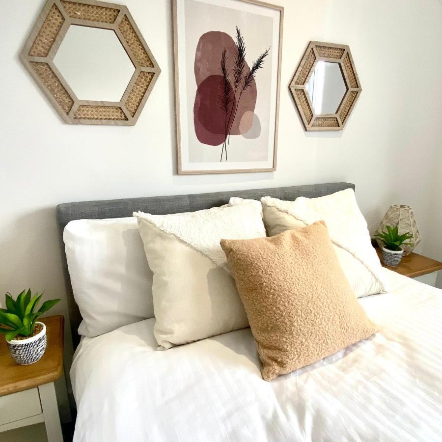 Modern 2 Bed Apartment/Free Parking/Near City/Self-Check In Handsworth Экстерьер фото