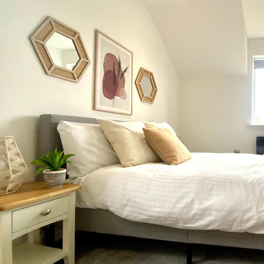 Modern 2 Bed Apartment/Free Parking/Near City/Self-Check In Handsworth Экстерьер фото